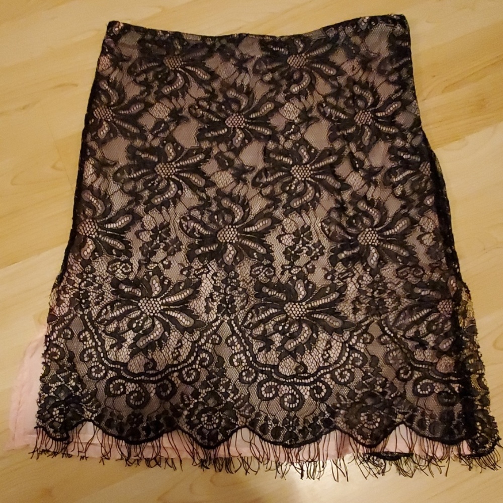Piu & Piu Eyelash Lace Overlay Mini Skirt